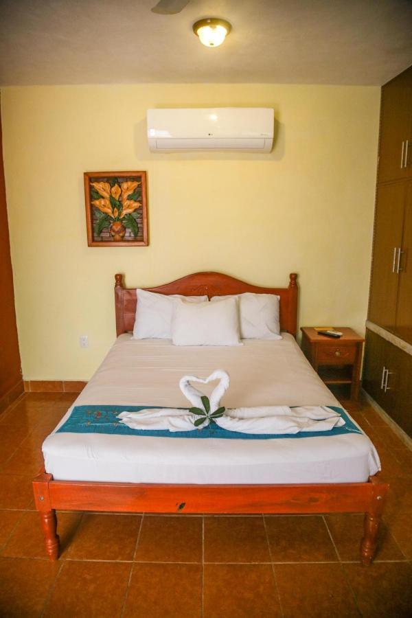 Navieros Rooms Bacalar Exteriér fotografie