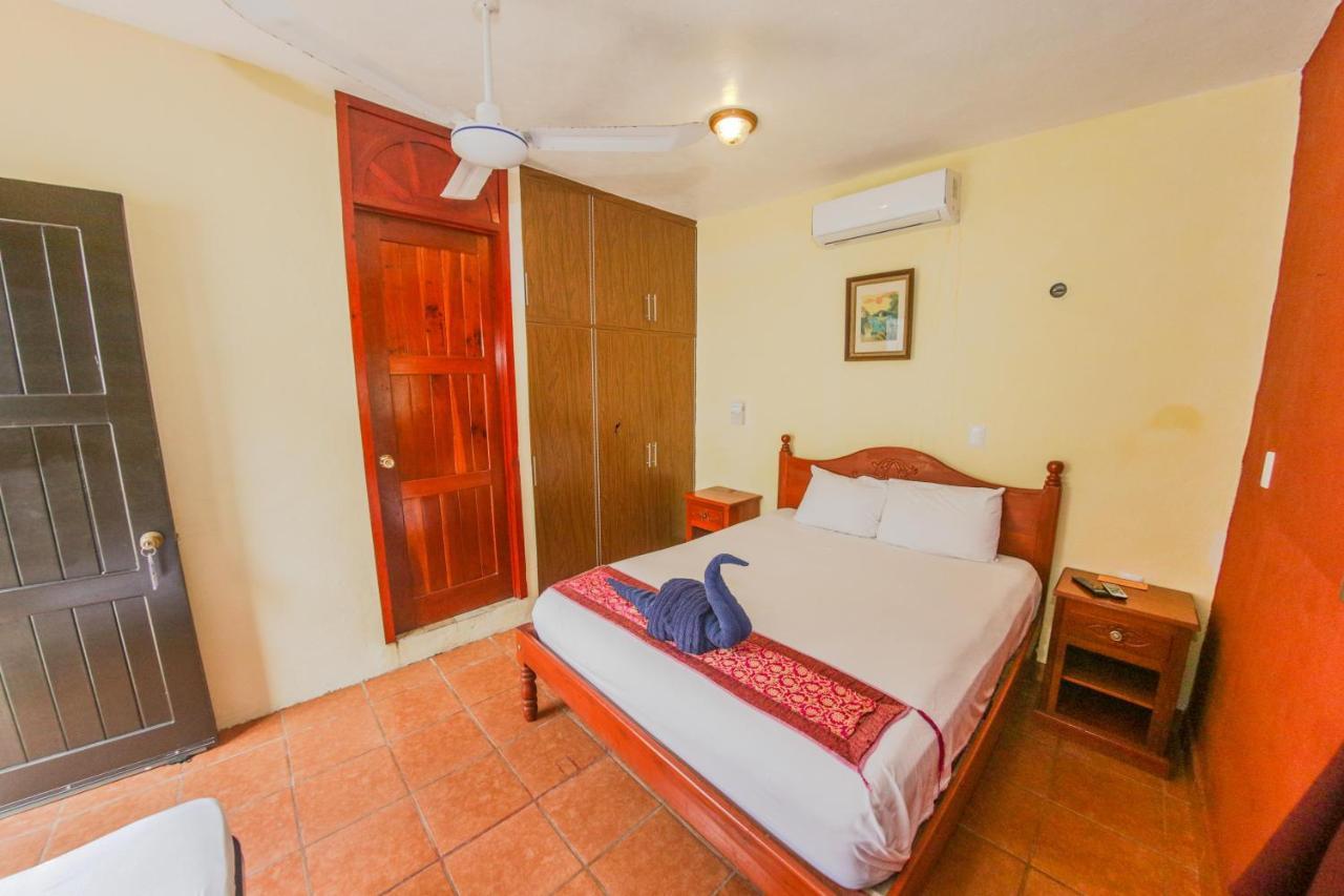 Navieros Rooms Bacalar Exteriér fotografie