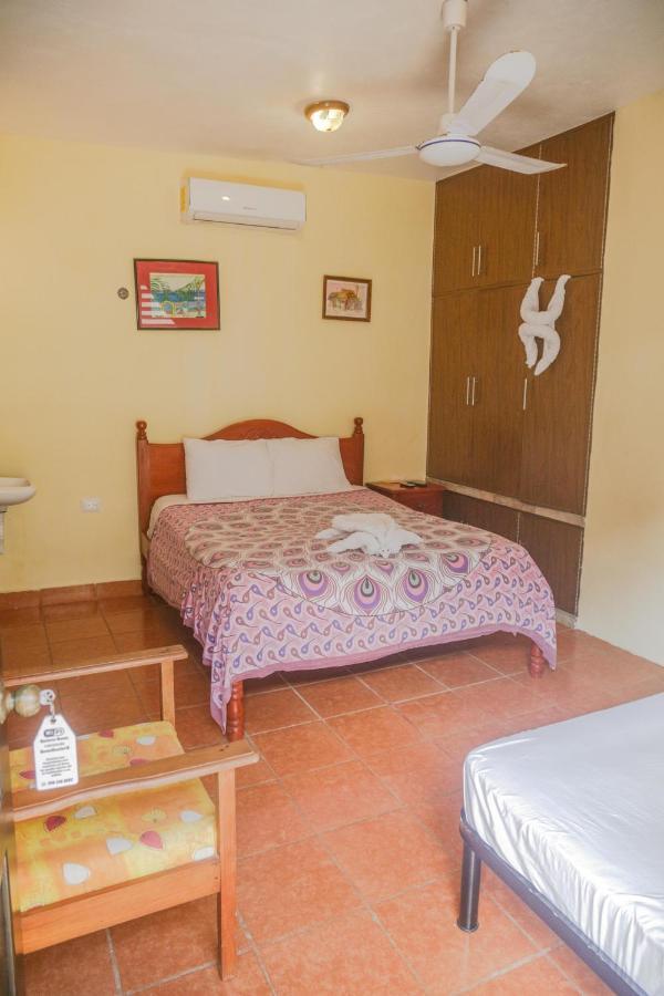 Navieros Rooms Bacalar Exteriér fotografie