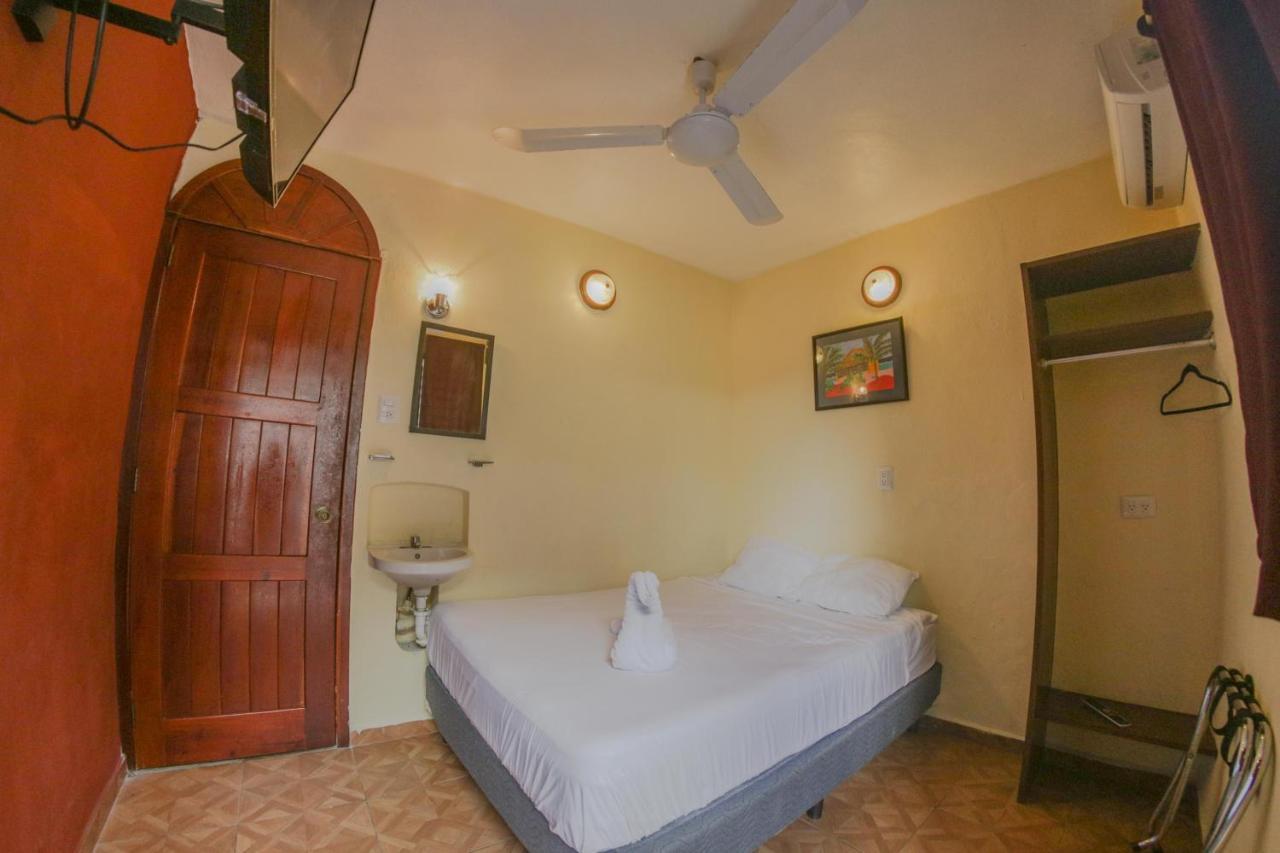 Navieros Rooms Bacalar Exteriér fotografie