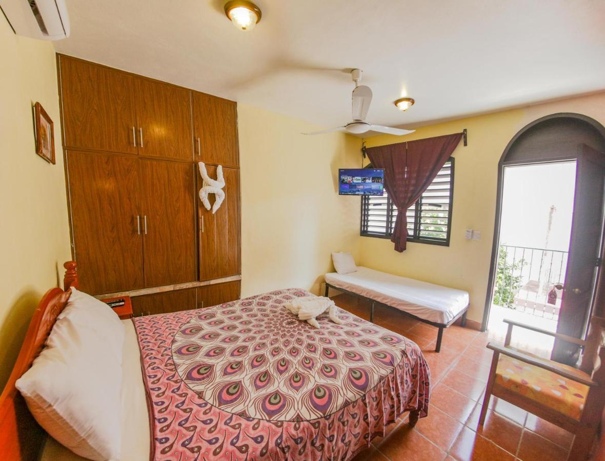 Navieros Rooms Bacalar Exteriér fotografie
